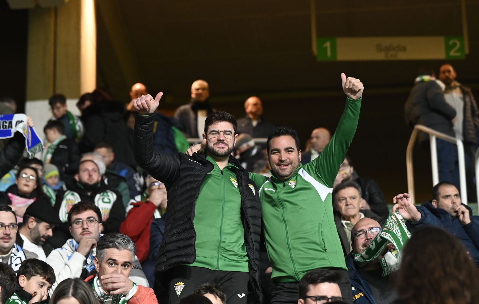 Las fotos del espectacular ambiente en El Arcángel en el derbi andaluz entre Córdoba CF y Málaga