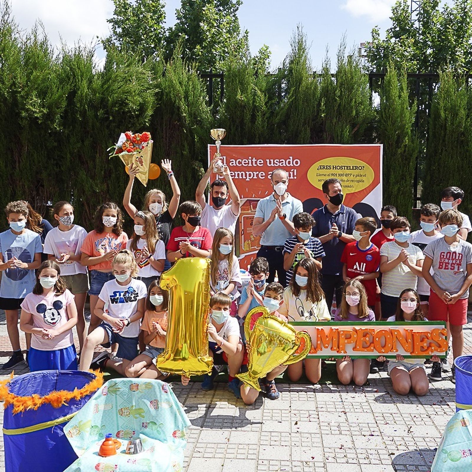 El colegio Los Salesianos San Juan Bosco de Granada gana la IV Liga 'Recicla con Aceitina'