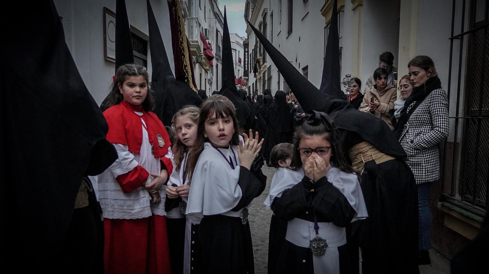 La Hermandad de la Tres Caídas en imágenes