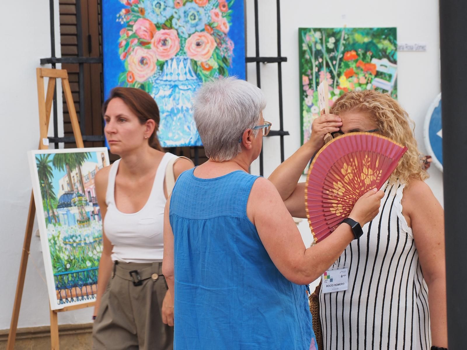 Paseo por el Arte de Ayamonte, el mayor museo efímero a cielo abierto, en imágenes