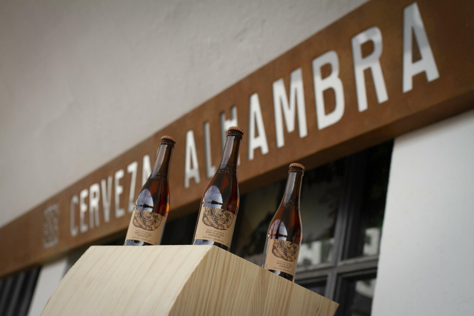 'Barrica de ron granadino', la nueva cerveza de Alhambra