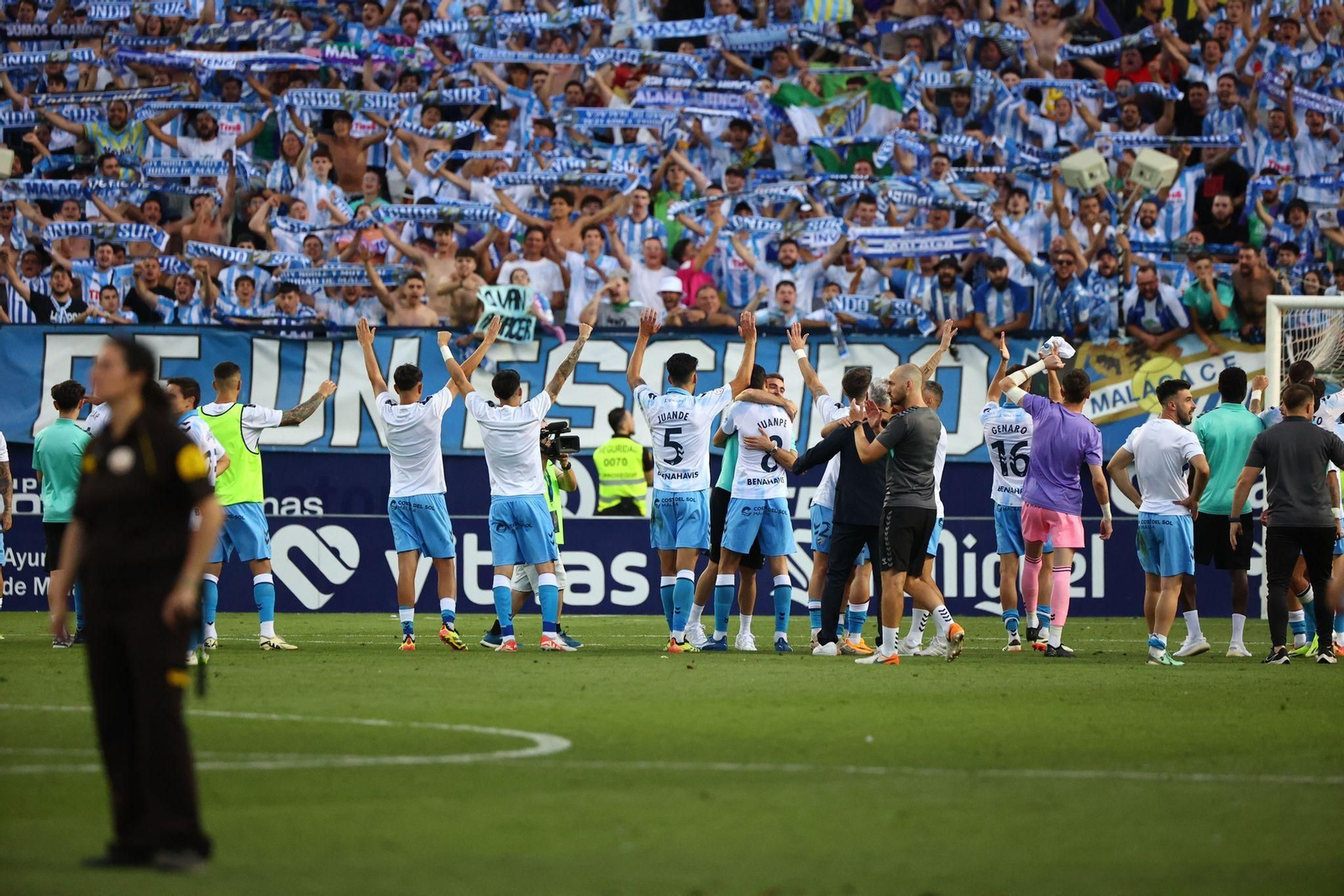 La alegría del Málaga CF tras pasar a la final, en fotos