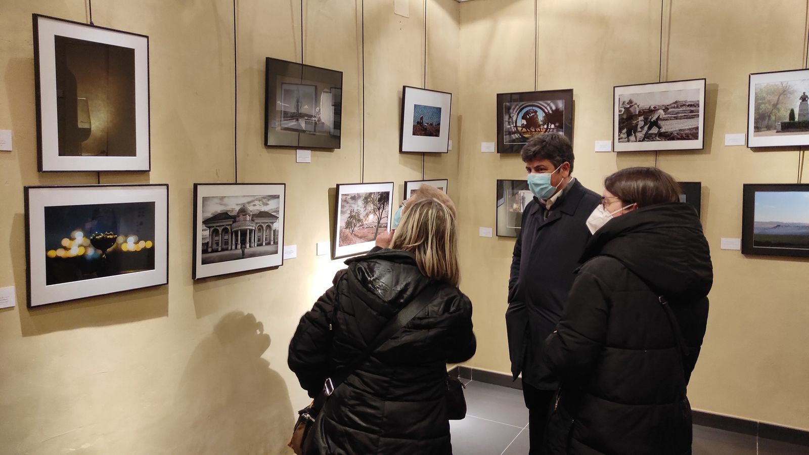 Visita a la exposición fotográfica.