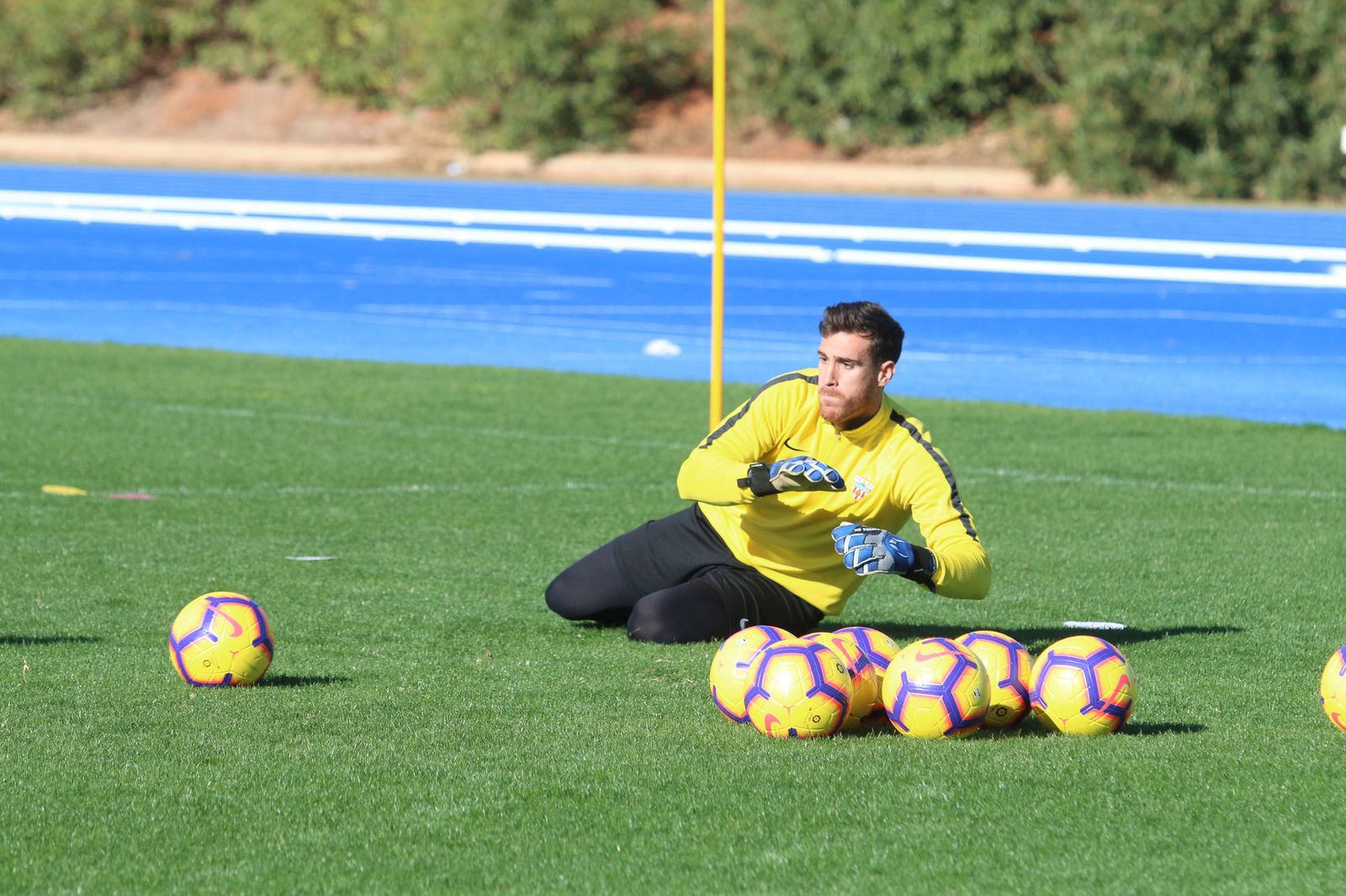 Fernando tendrá la opción de volver bajo palos ante el Villarreal en Copa