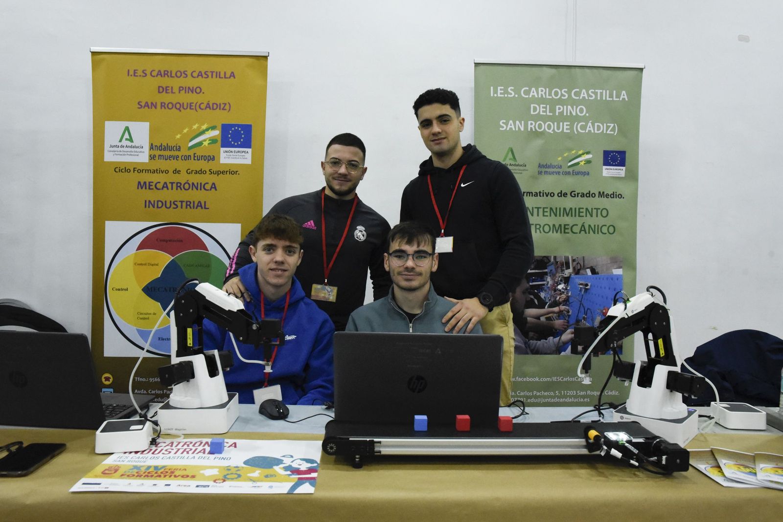 Fotos de la Feria de Ciclos Formativos de La Línea 2026