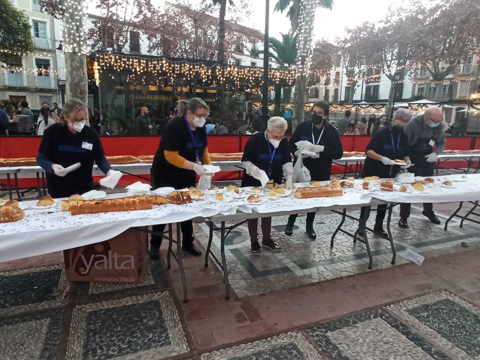 El roscón de Reyes gigante de Lucena, en fotografías