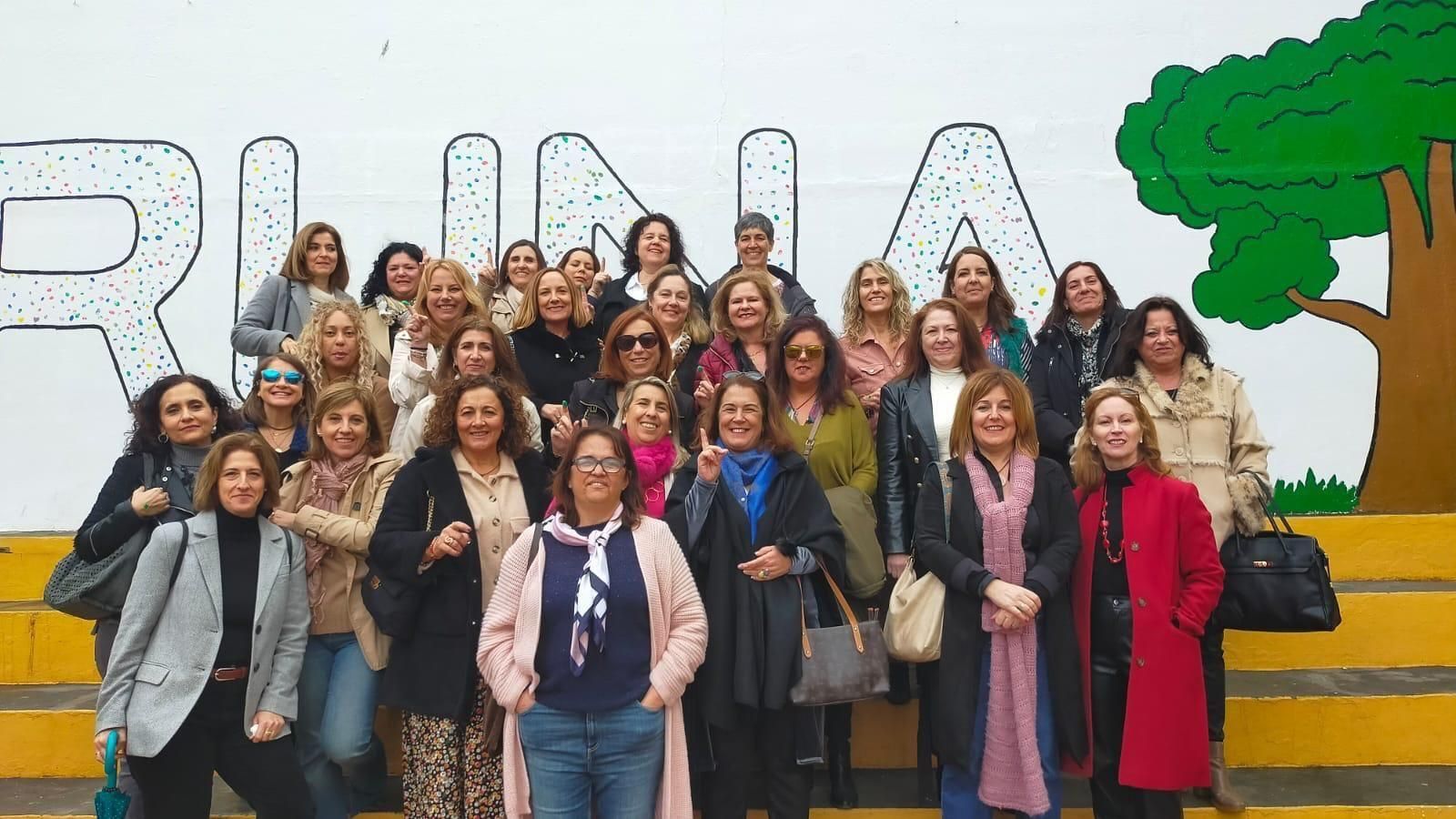 Encuentro de antiguas alumnas del colegio Carmelitas Vedruna San Fernando.