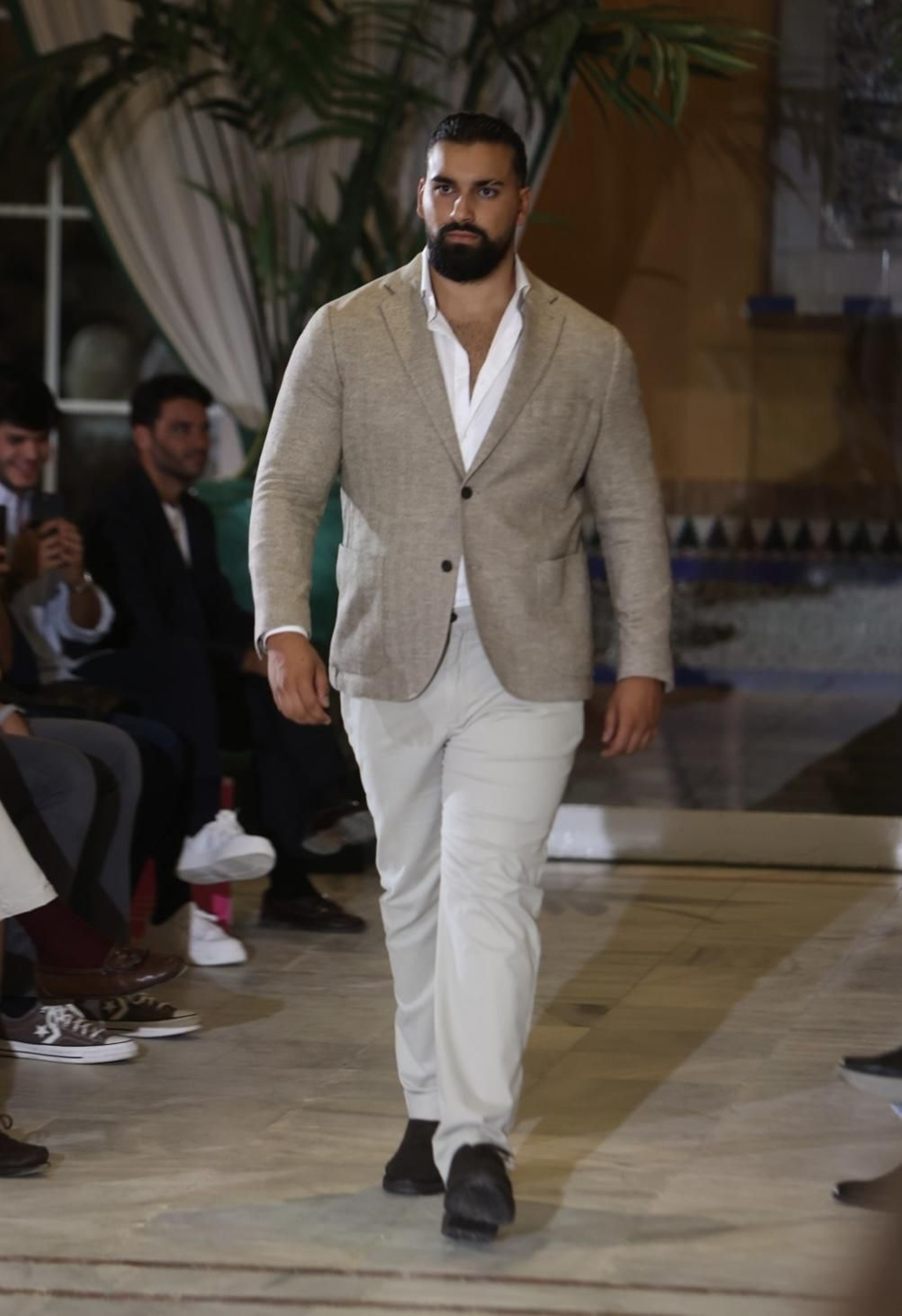 Curvy Fashion Model 2023 Curvy Fashion Model 2023