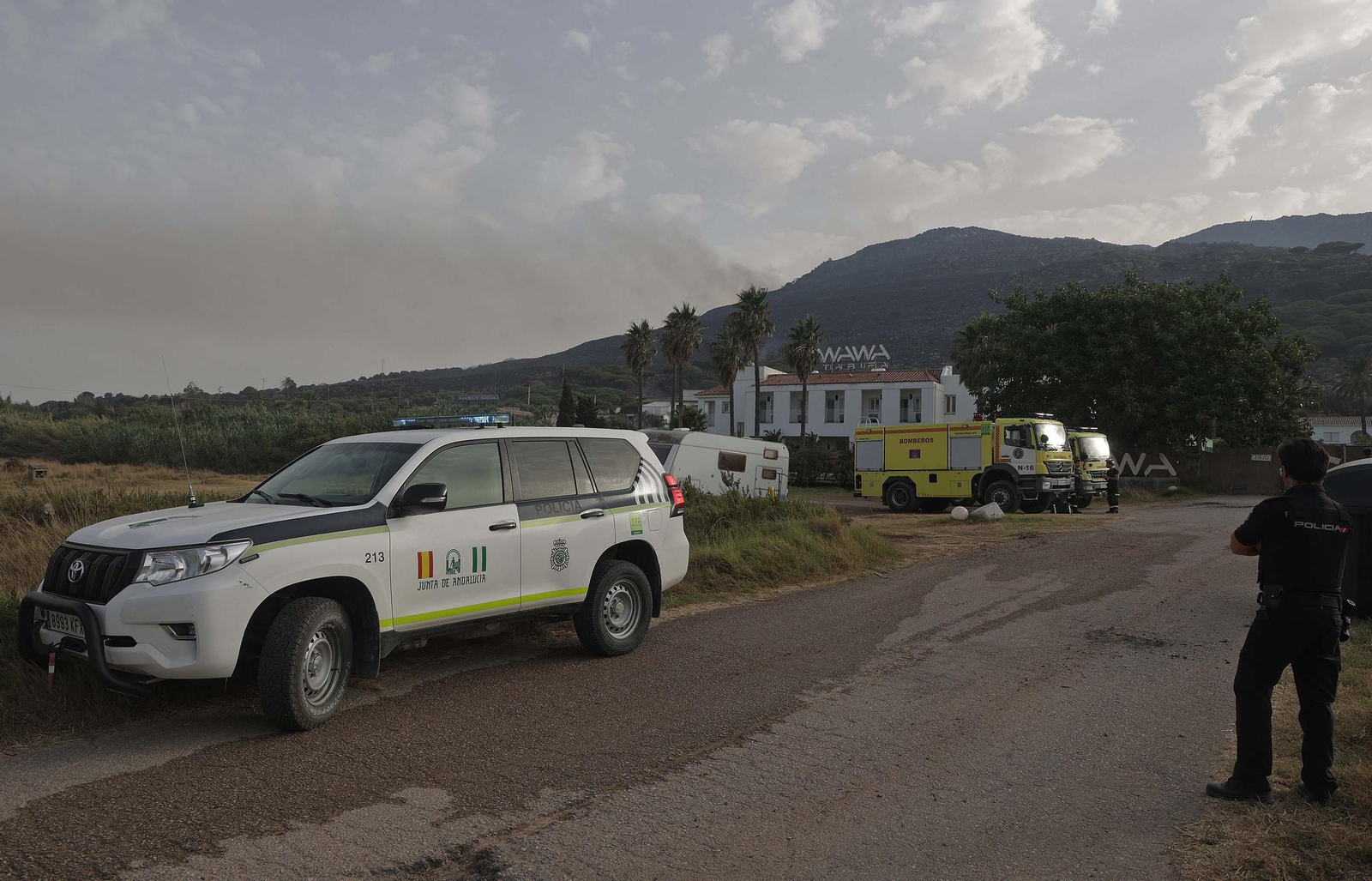 Fotos del incendio forestal de Torre de la Peña en Tarifa
