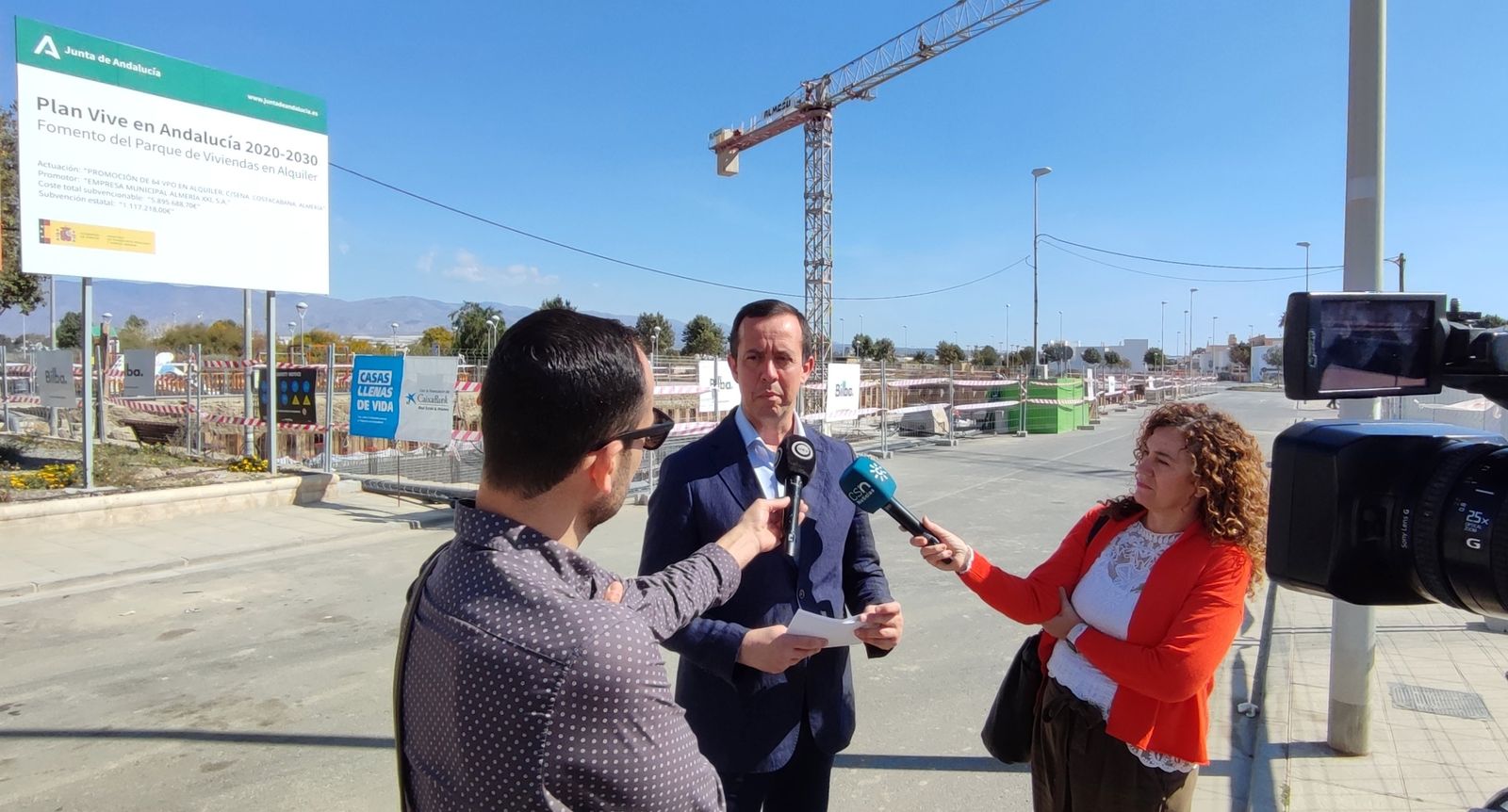 El subdelegado del Gobierno desgrana el Plan Estatal de Vivienda para Almería.