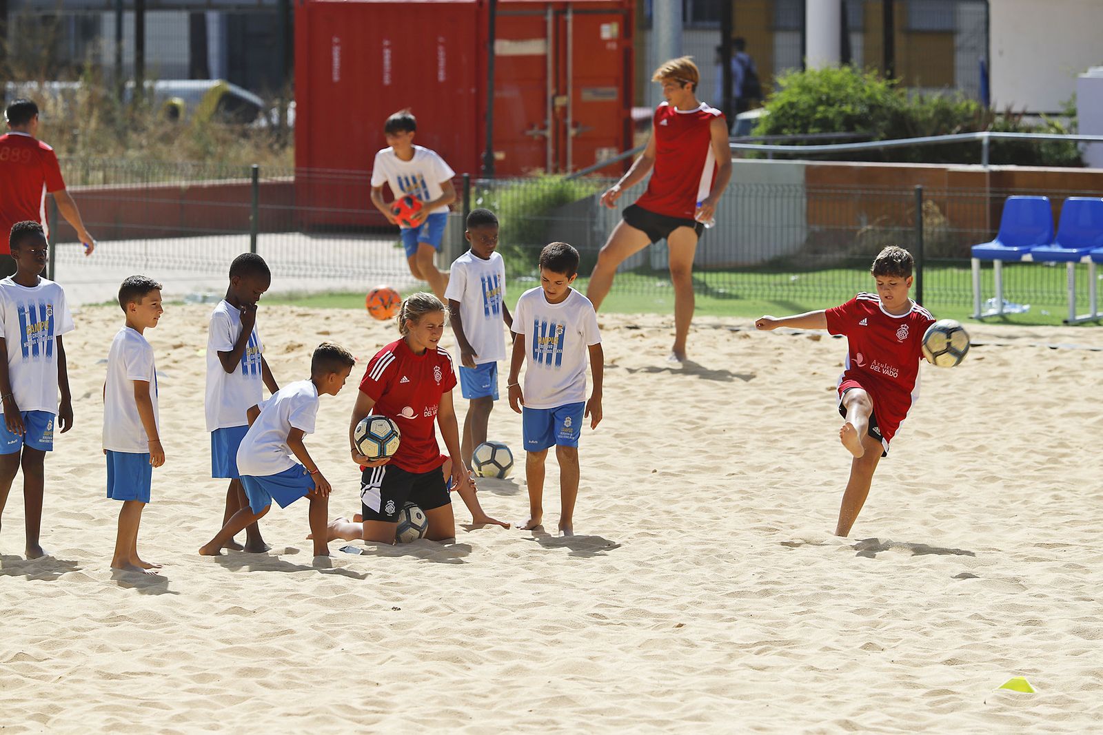 Imágenes del Campus Recreativo de Huelva Fútbol Playa