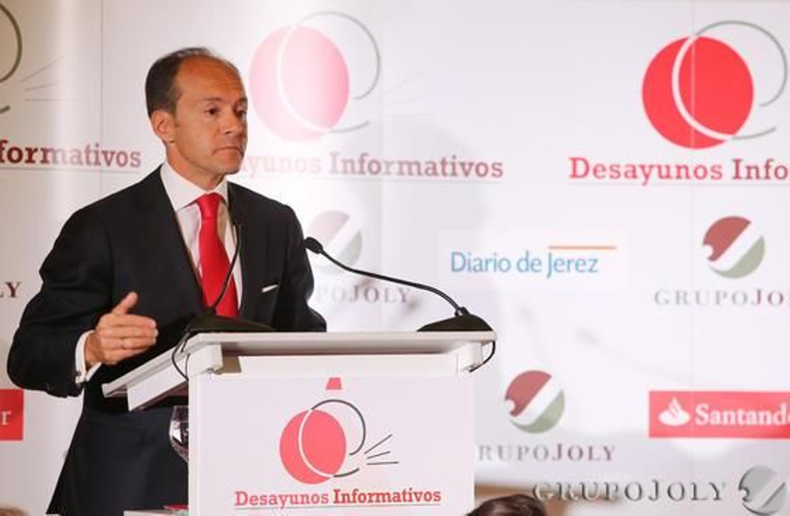 Aboukhair, director general y responsable de Banco Santander en España

Foto: Pascual · Vanesa Lobo