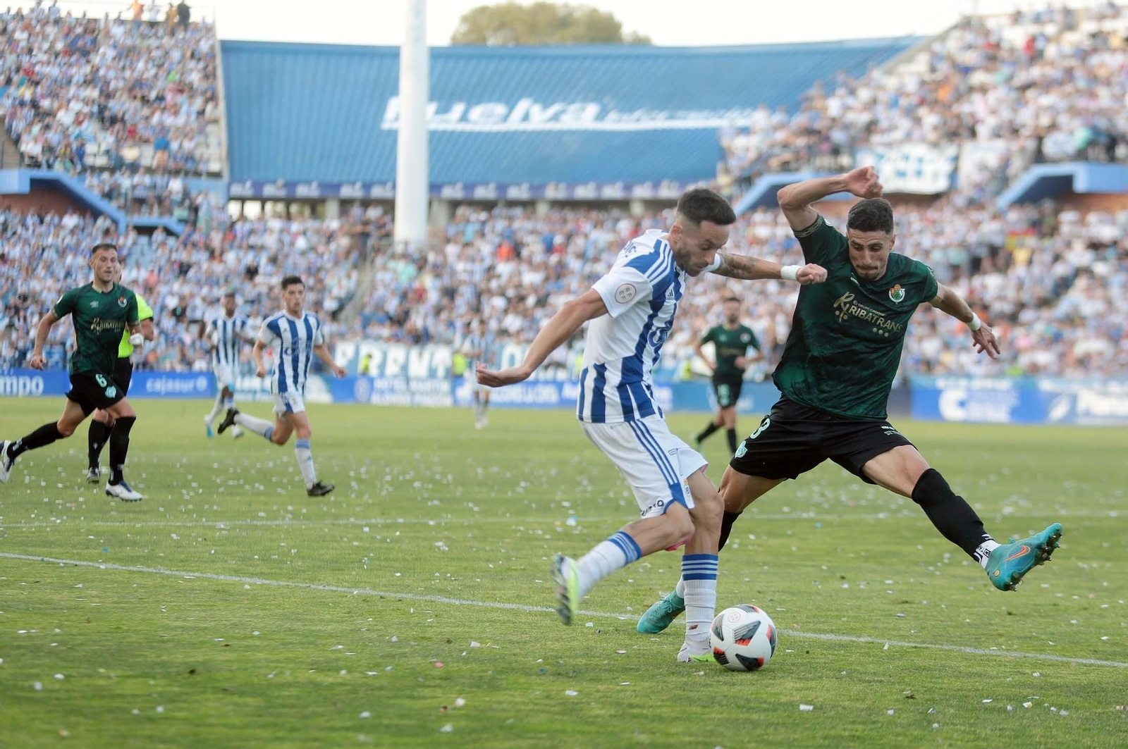 Las imágenes del ascenso del Recre a Primera RFEF