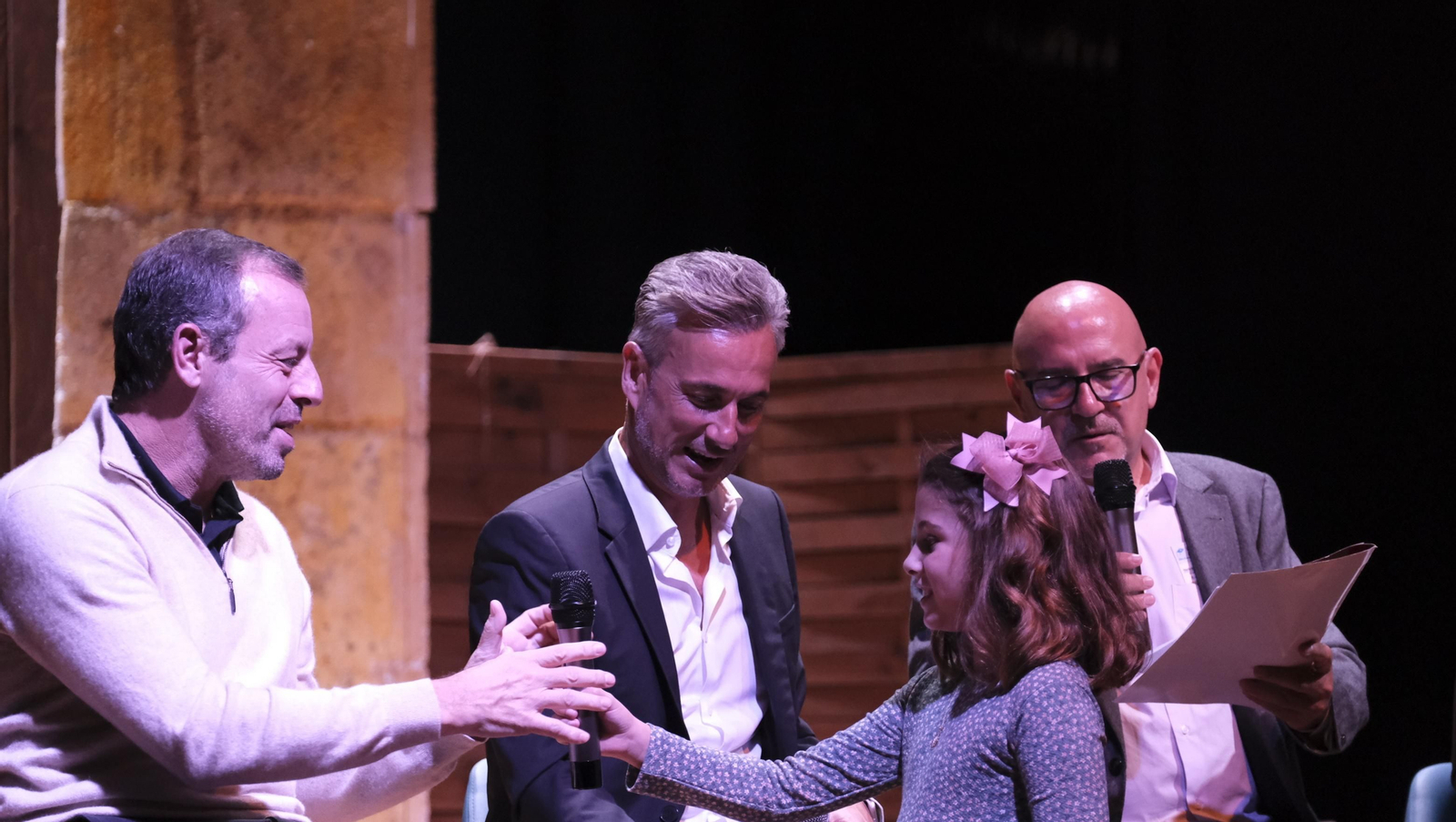 Imágenes de El Diario de los Libros, con Amós Milton