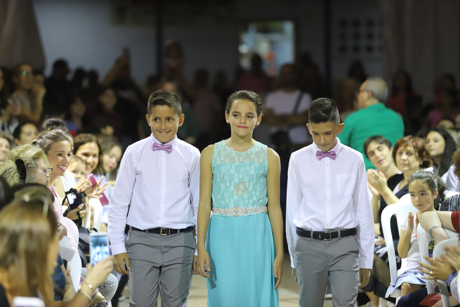 Imágenes de la coronación de la Reina de las fiestas del barrio de La Hispanidad