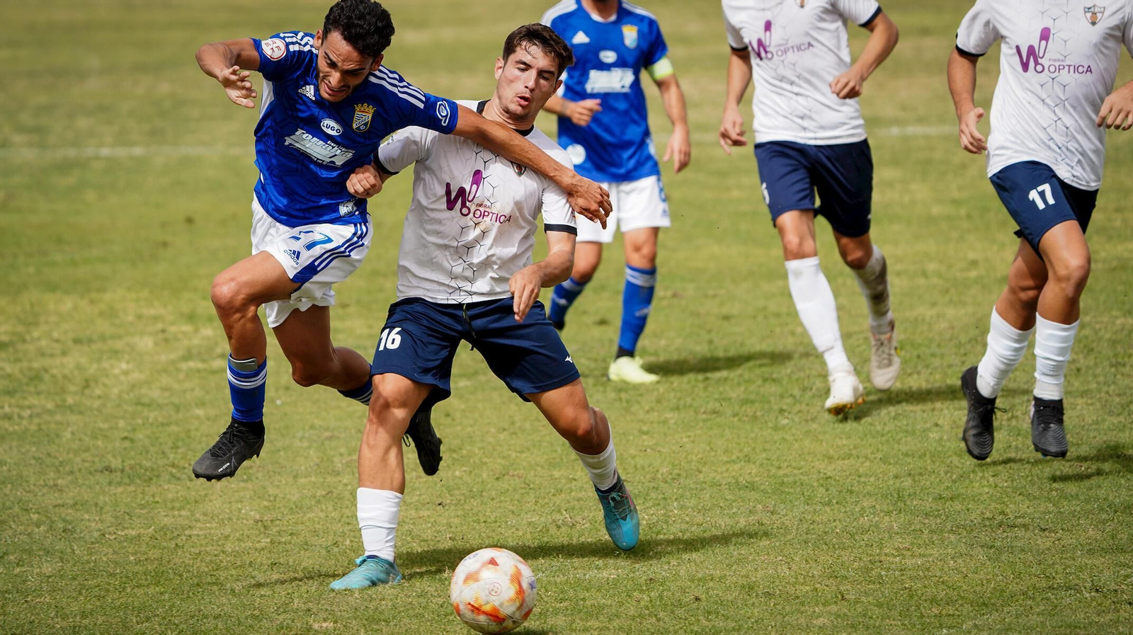 Fidel Ibáñez, en un partido con el Xerz CD en el Pedro Garrido.