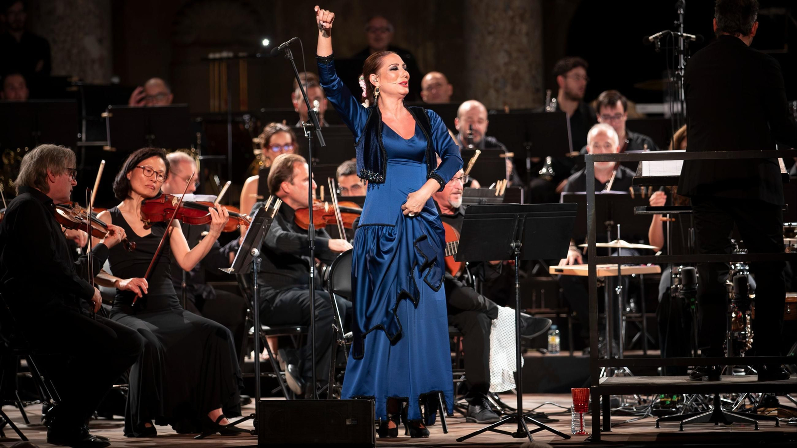 Concierto de la OCG y Marina Heredia en el Palacio de Carlos V de Granada