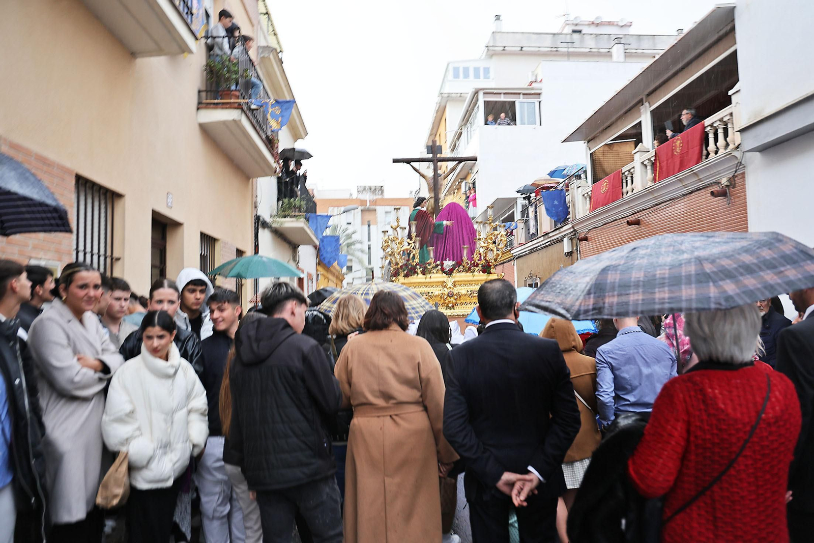 Las mejores imágenes del Martes Santo en Huelva: La Hermandad de La Lanzada