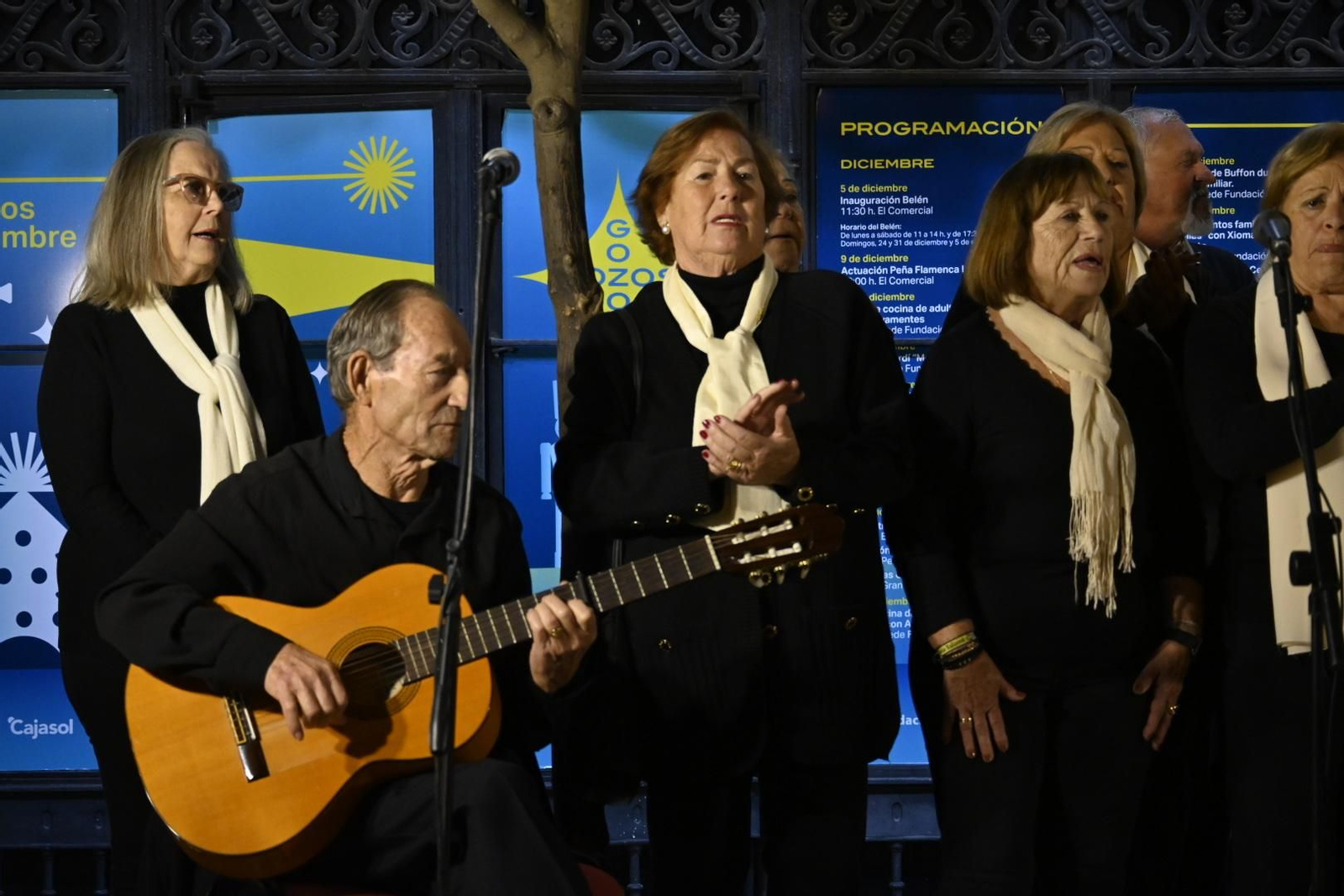 Imágenes del Encuentro de Villancicos de la Fundación Cajasol