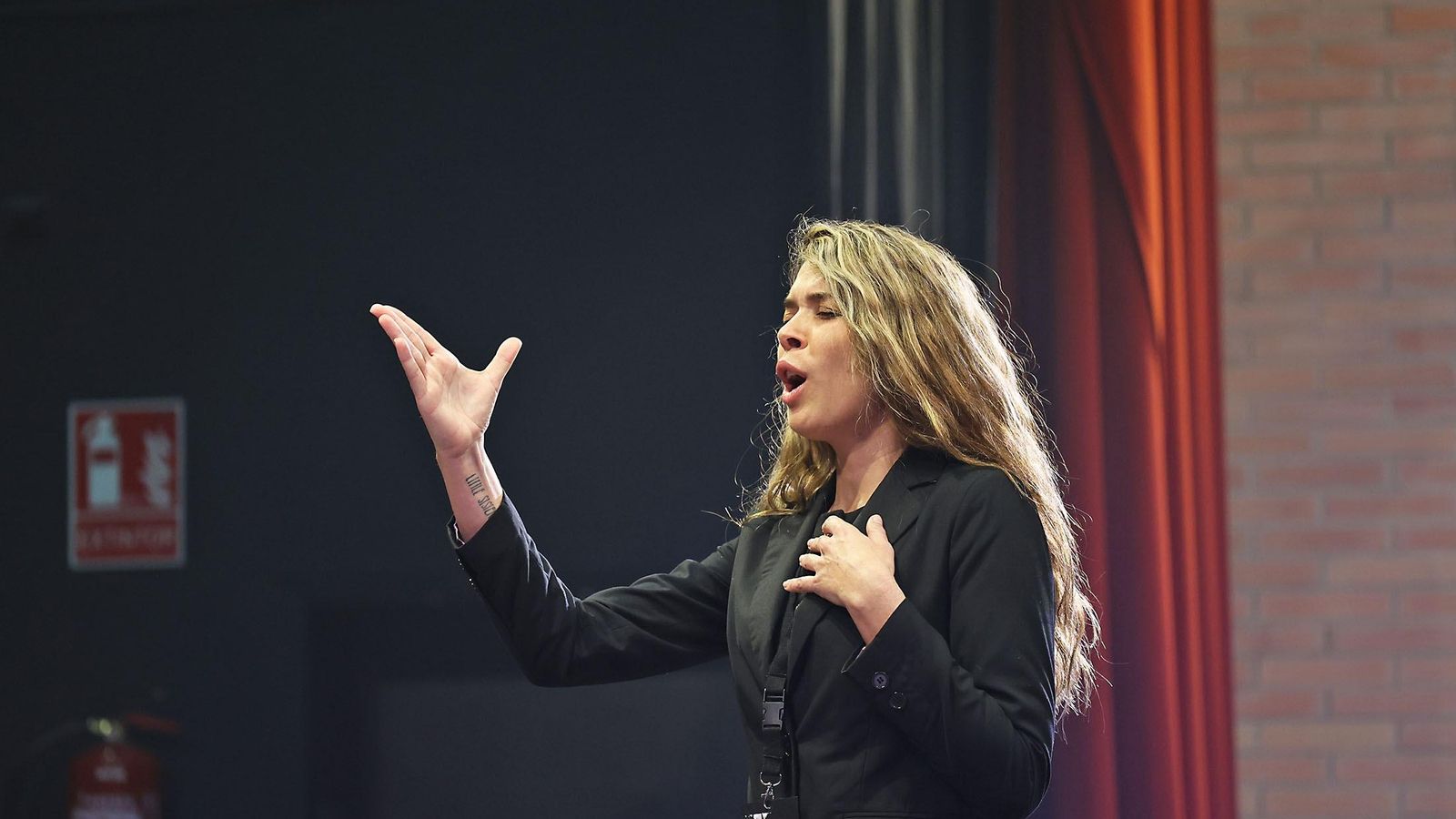 La saetera Verónica Silverio. La saetera Verónica Silverio.