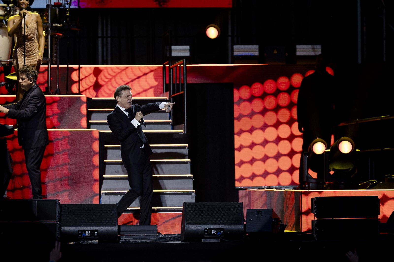 Las imágenes del concierto de Luis Miguel en el Concert Music Las imágenes del concierto de Luis Miguel en el Concert Music