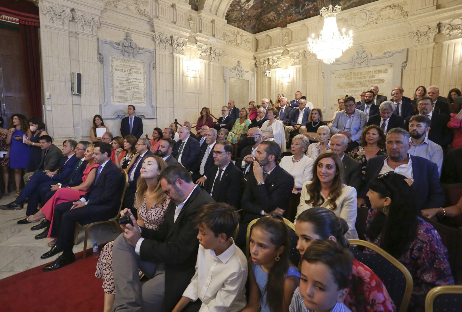 Homenaje a Celia Villalobos en el Ayuntamiento de Málaga (fotos)