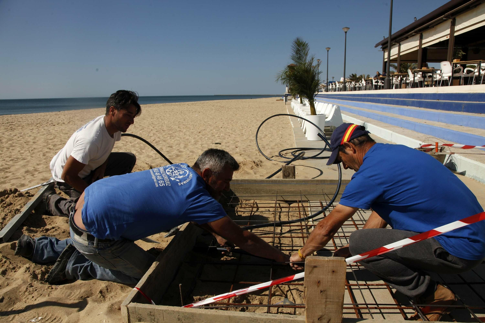 Las playas de la Costa de Huelva se preparan para la Semana Santa