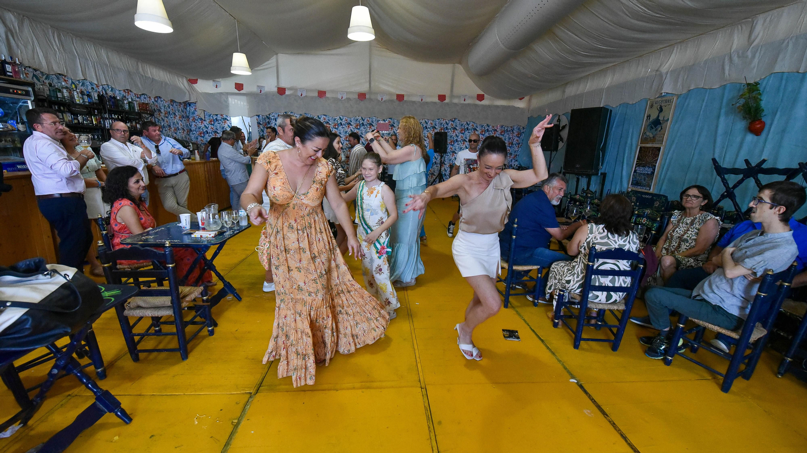 Fotos del ambiente en el jueves de la Feria Real de Algeciras