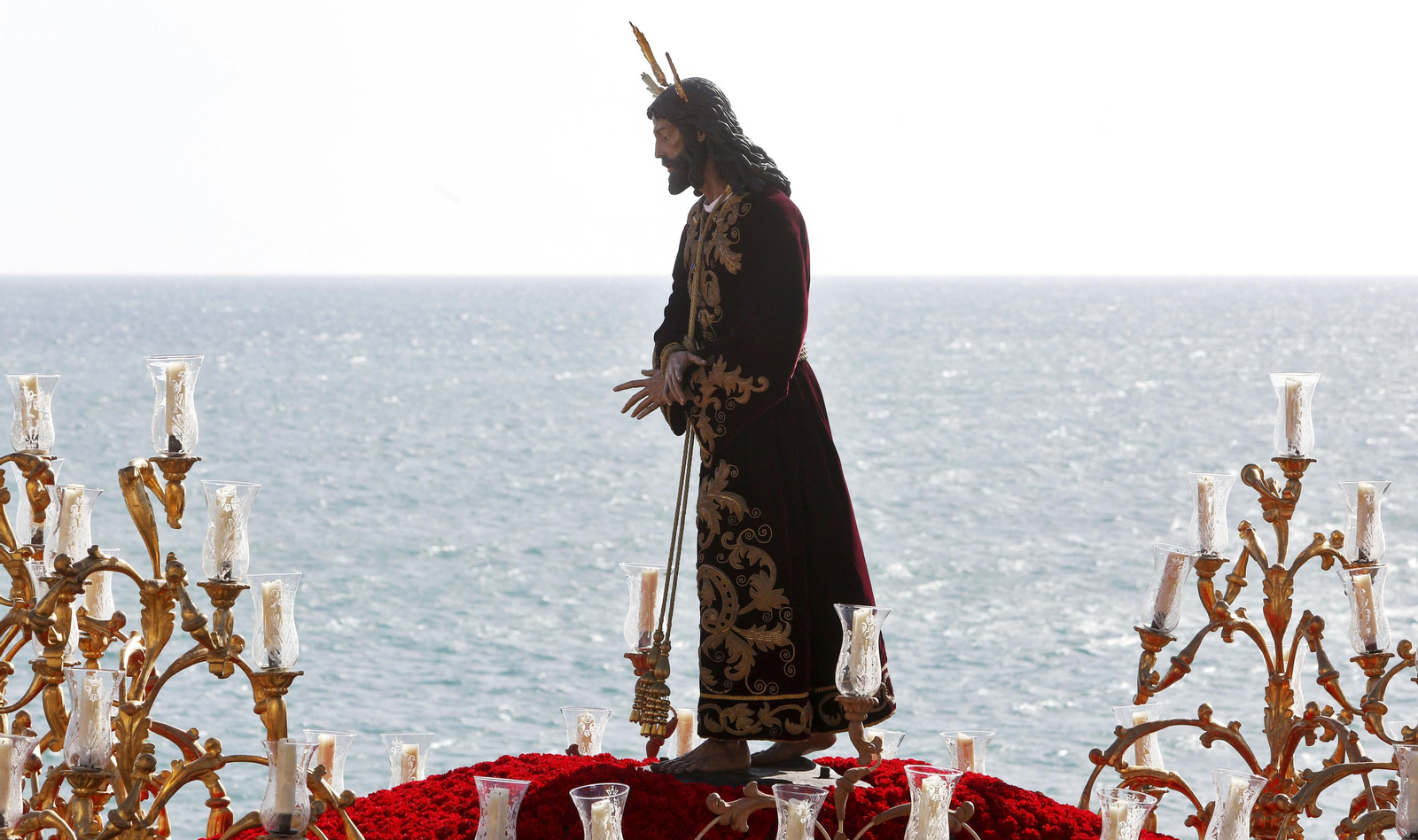 Salida procesional de Las Penas