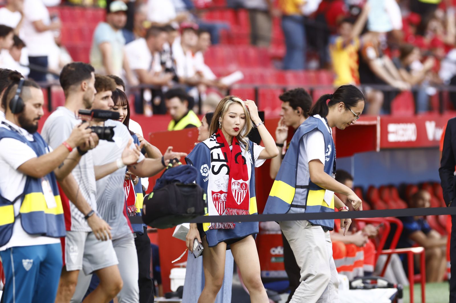 Búscate en las fotos del Sevilla-Valencia