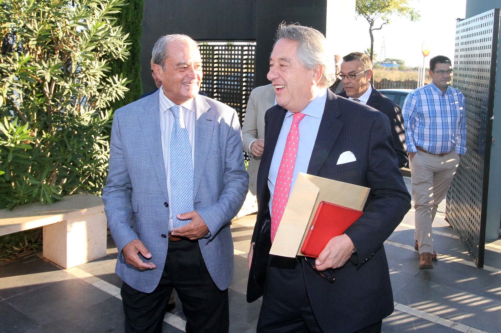 Imágenes del Desayuno Informativo del Grupo Joly con Javier Targhetta