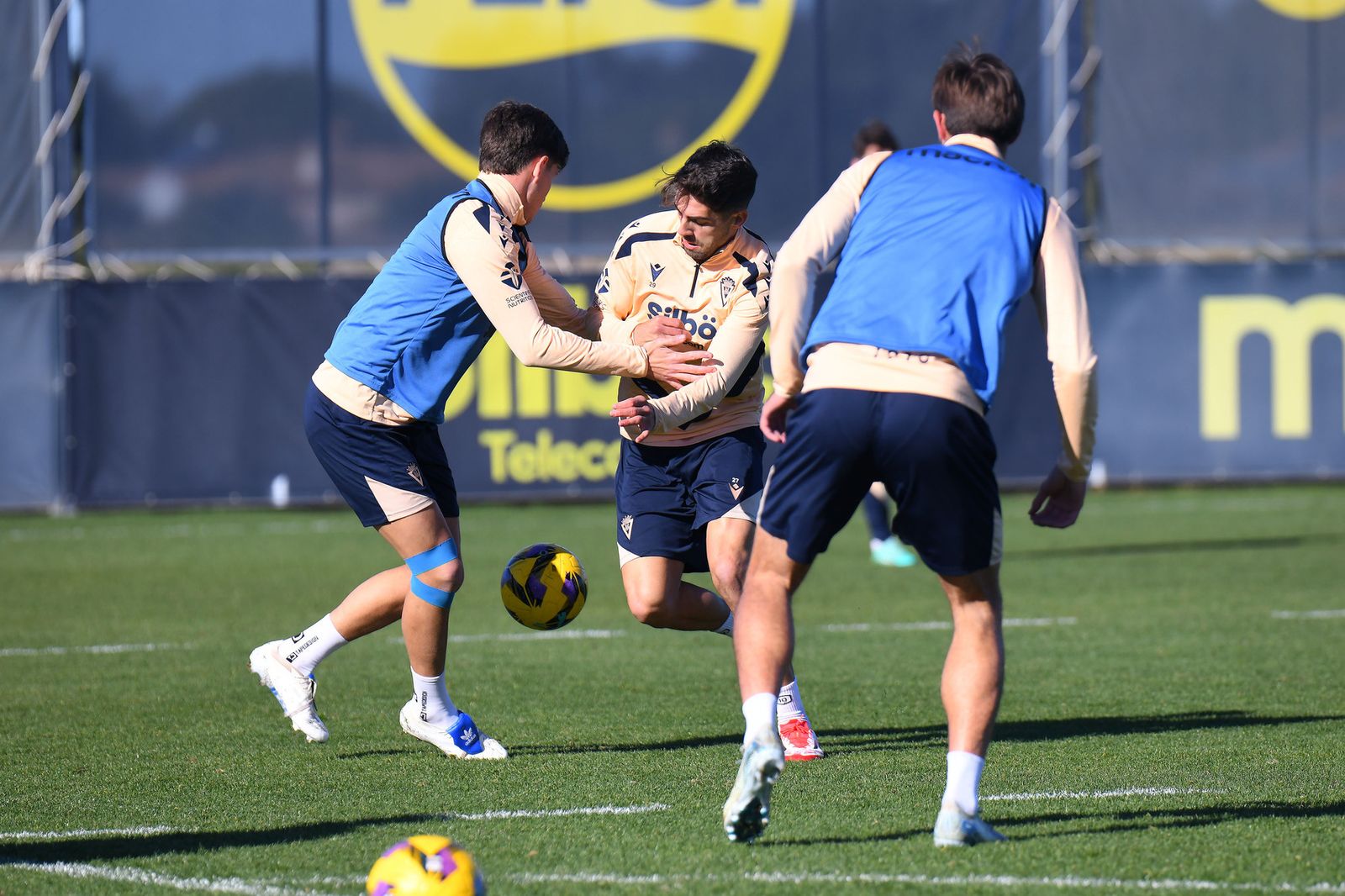 Un entrenamiento del Cádiz.