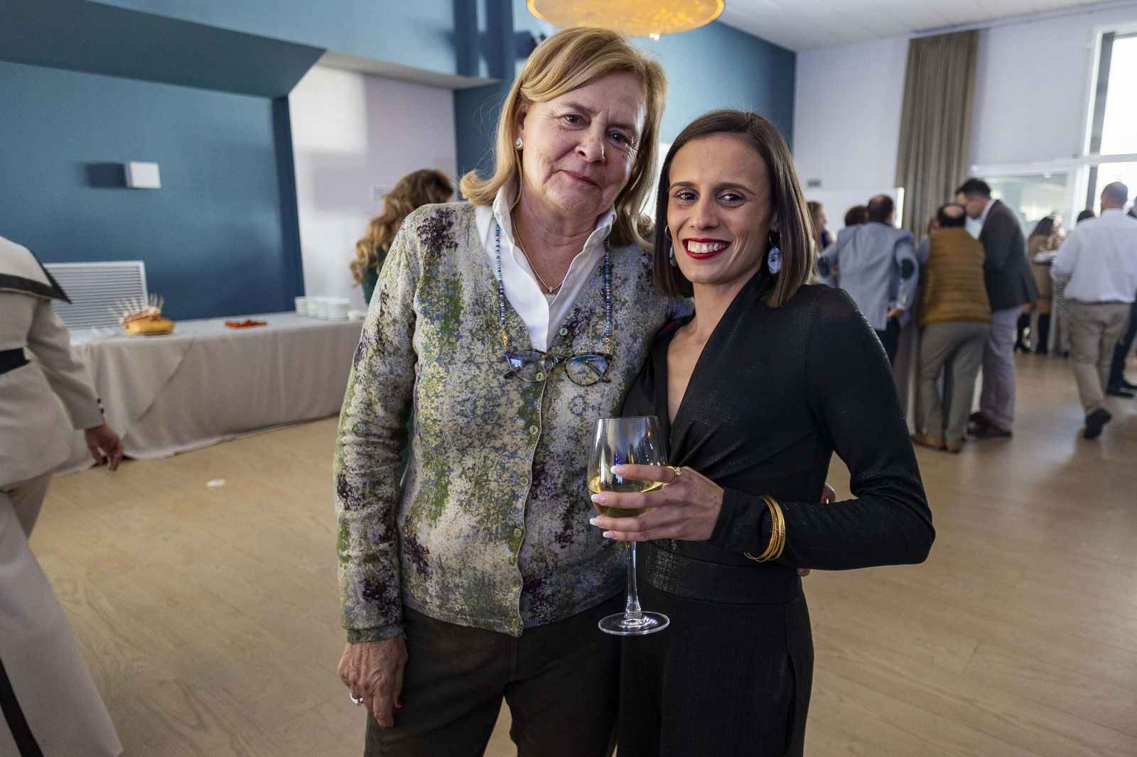 Fotos de la fiesta de agradecimiento de Pascual a su empleados por los 75 años del hospital de San Rafael