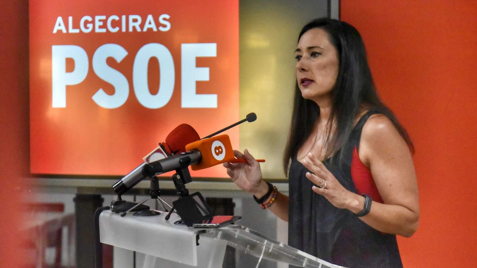 Rueda de prensa de la secretaria general del PSOE de Algeciras, Rocío Arrabal