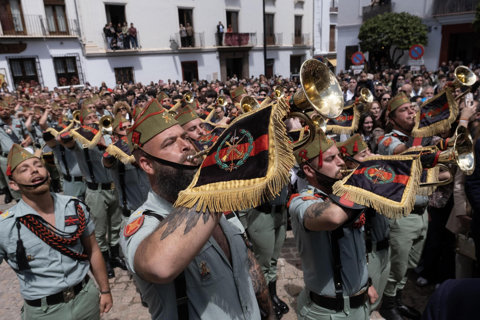 La Legión en el Miércoles Santo de Antequera, en imágenes