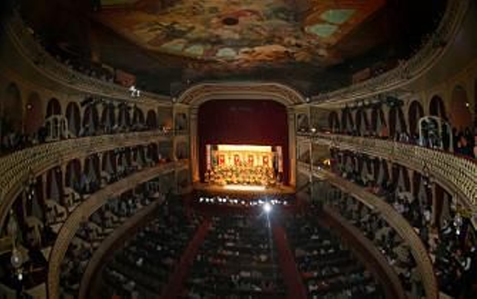 La modificación del Patronato del COAC se aplaza hasta septiembre