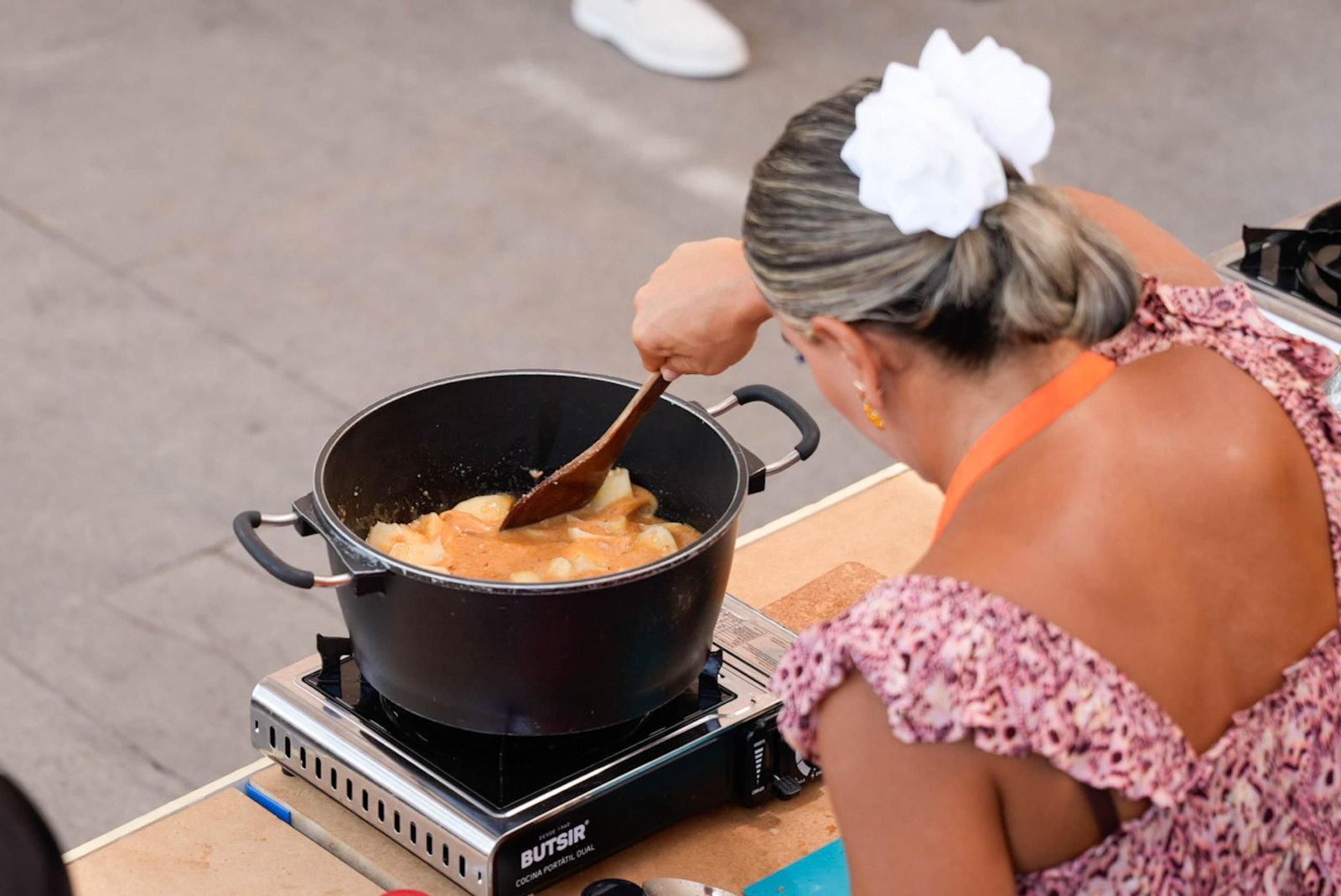 Las patatas en ajopollo regresan al escenario.