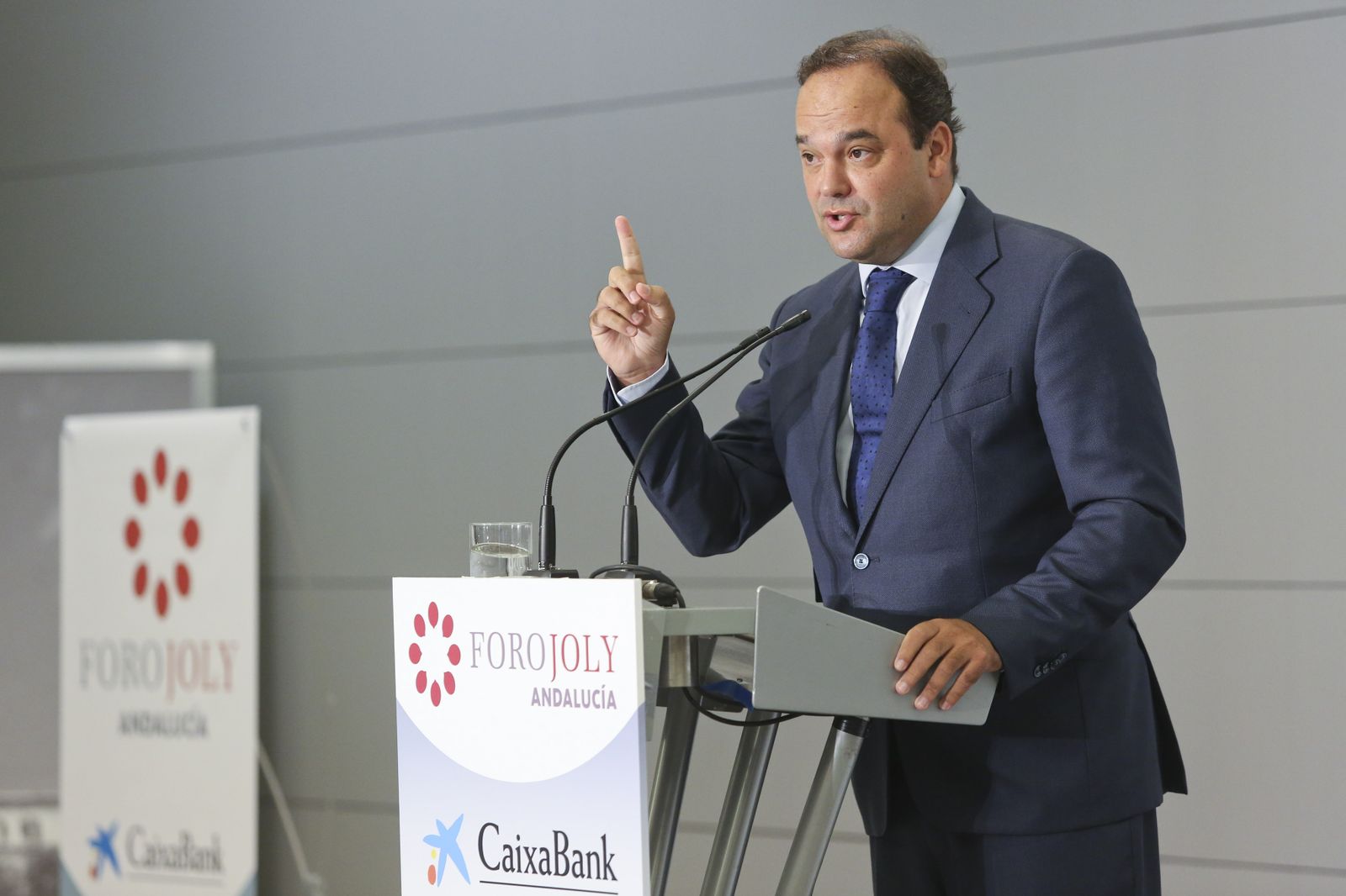 Fotos del Foro Joly con el economista José Carlos Díez