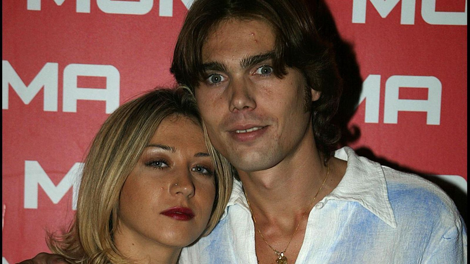 Carlos 'El Yoyas' con su ya ex mujer, Fayna Bethencourt, tras salir del programa. Carlos 'El Yoyas' con su ya ex mujer, Fayna Bethencourt, tras salir del programa.