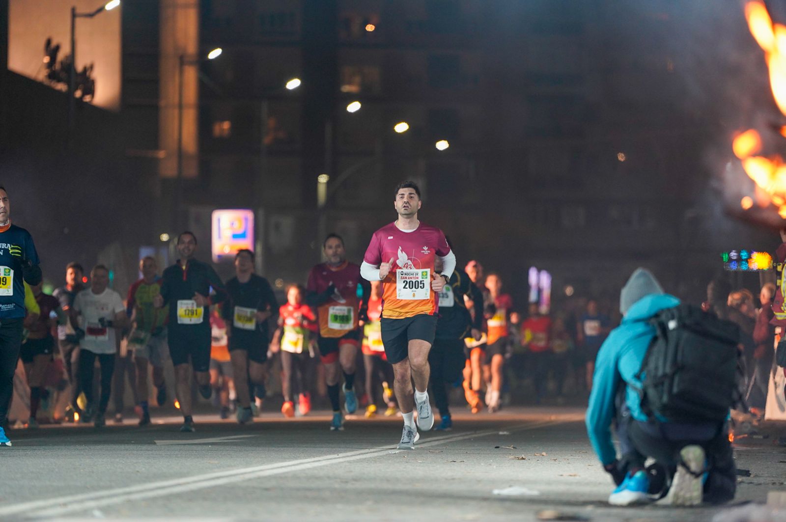 En imágenes: búscate en tu llegada a meta de la Carrera de San Antón 2026 (11)