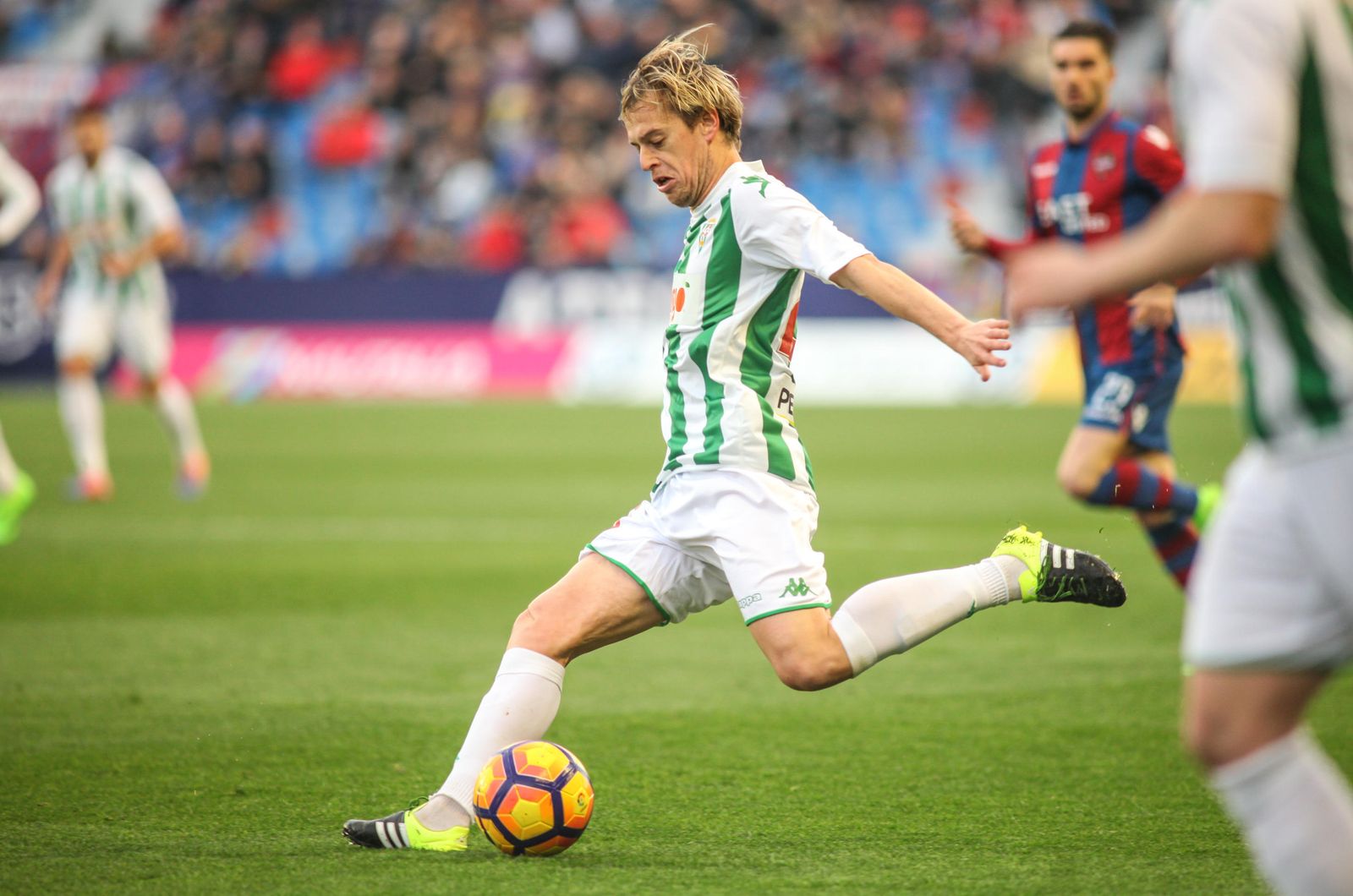 Las imágenes del Levante-Córdoba