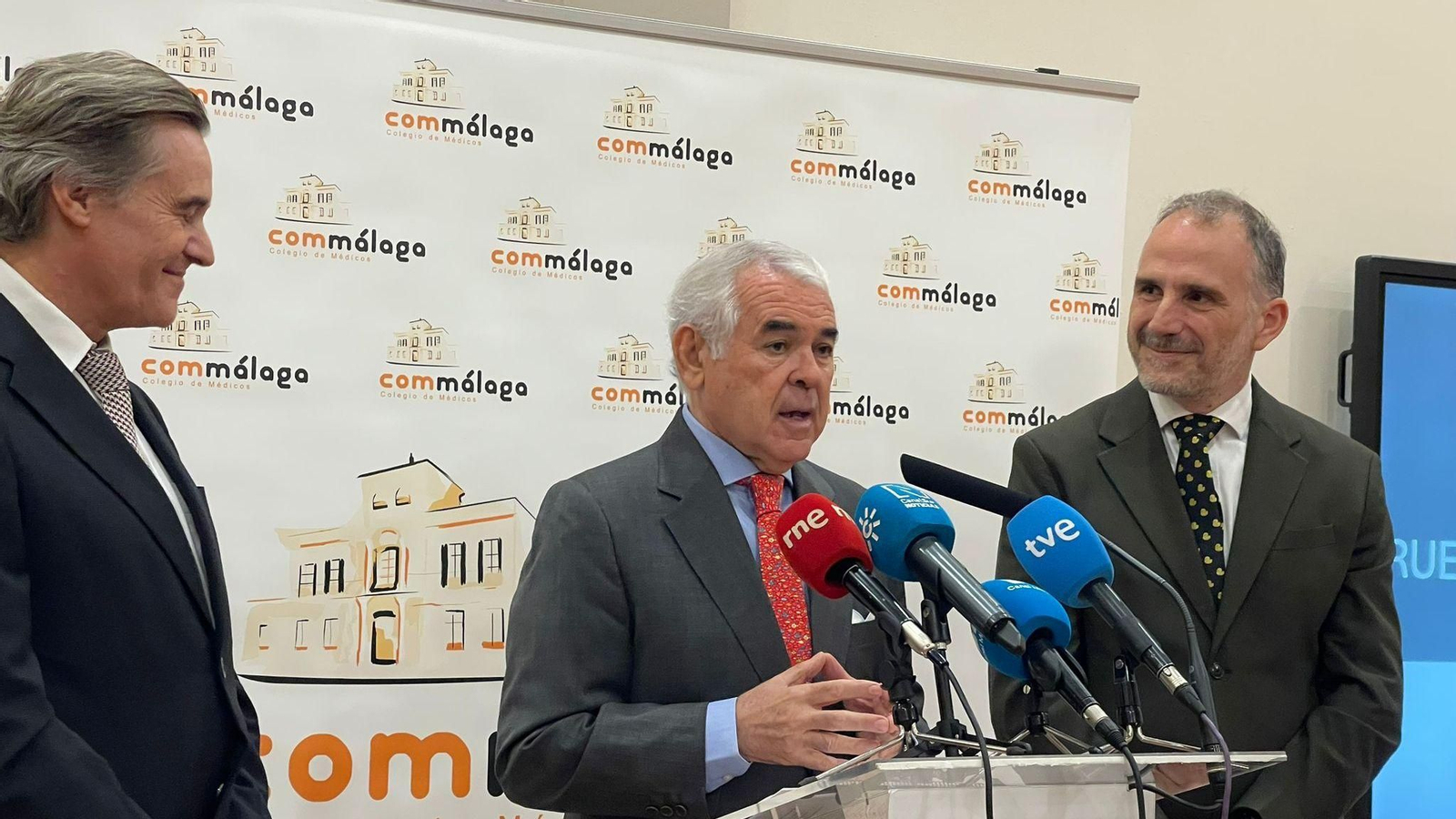 Pedro Navarro durante la presentación de las campañas.