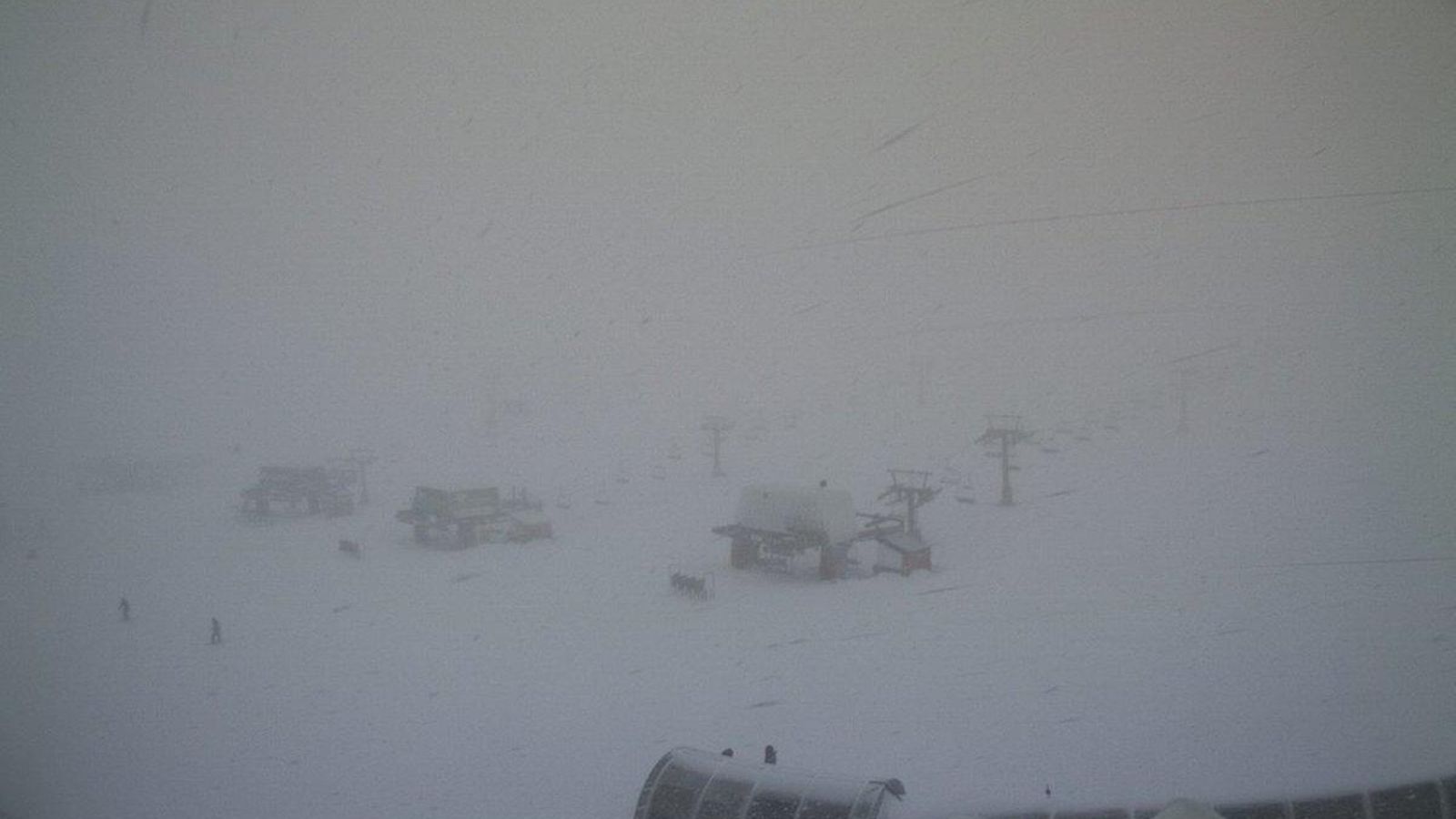 Nula visibilidad en las pistas.