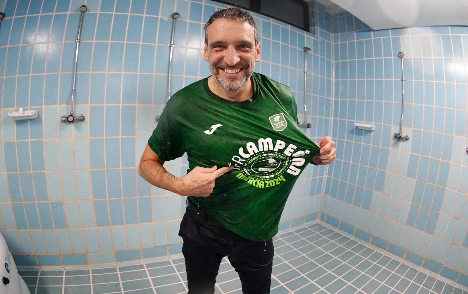 La fiesta del Unicaja supercampeón, en fotos