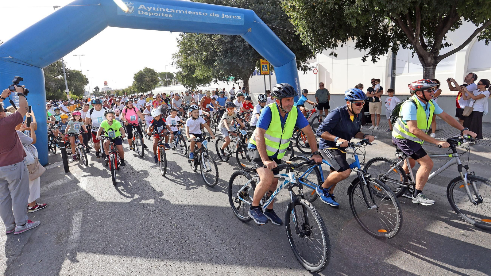 Búscate en la Bici-amistad y la Fiesta de la Movilidad en Jerez