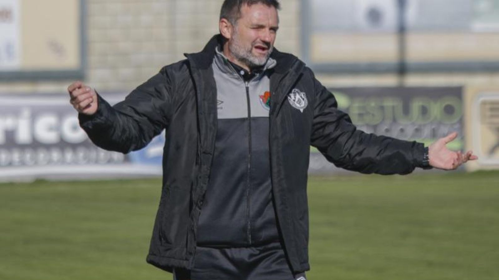 Julio Cobos, entrenador del CP Cacereño