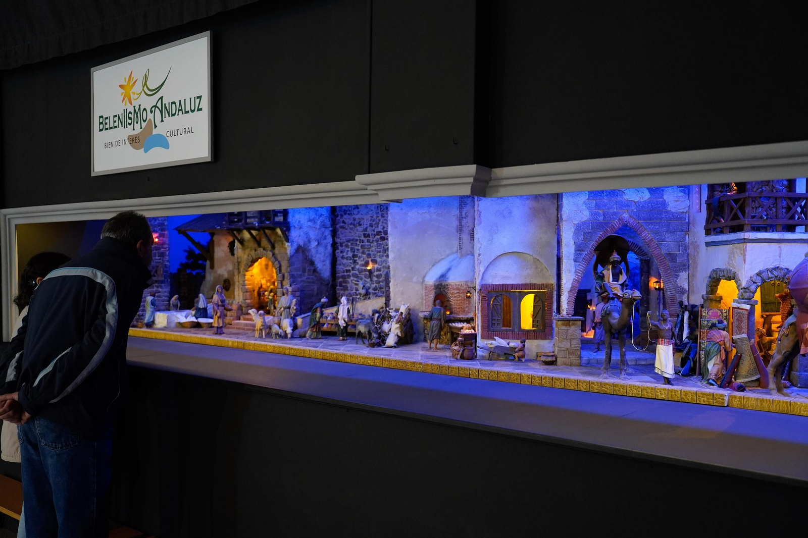 Fotos del Belén de la Asociación de Belenistas de Algeciras `Oro, Incienso y Mirra´, en la Sala del Mercado Hotel Garrido