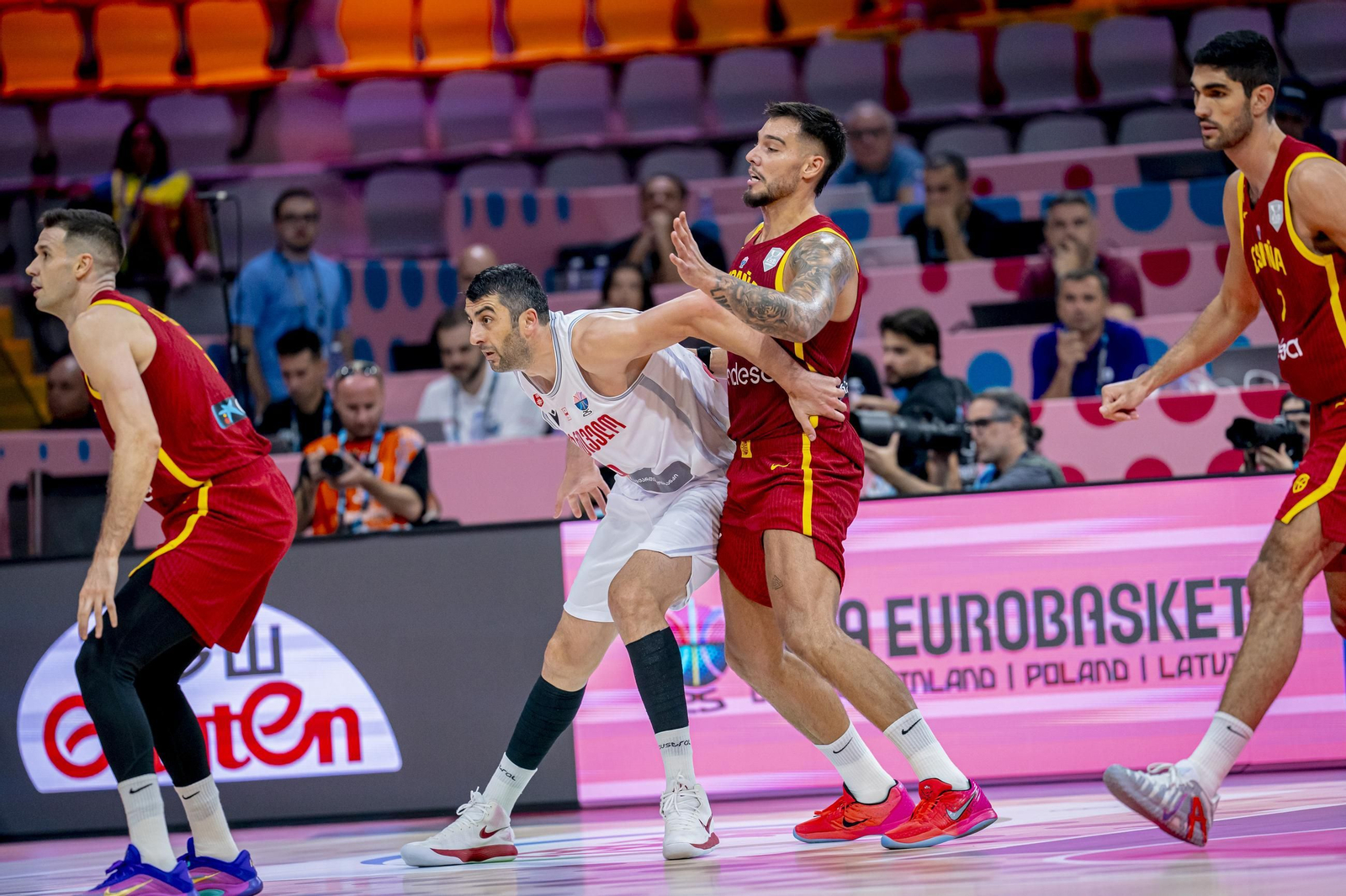 Las fotos del Georgia - España de baloncesto