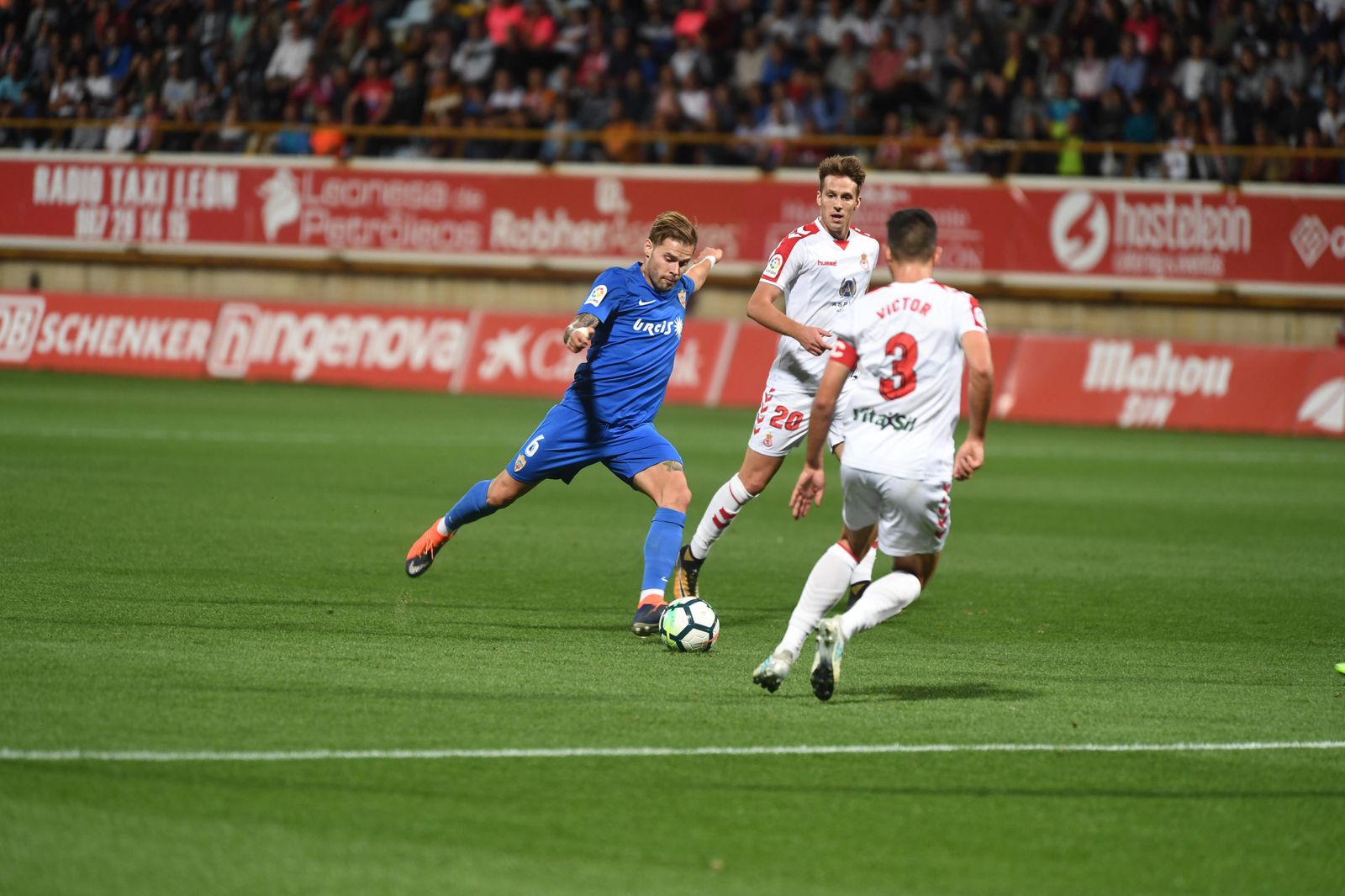 Las imágenes del Cultural Leonesa-Almería