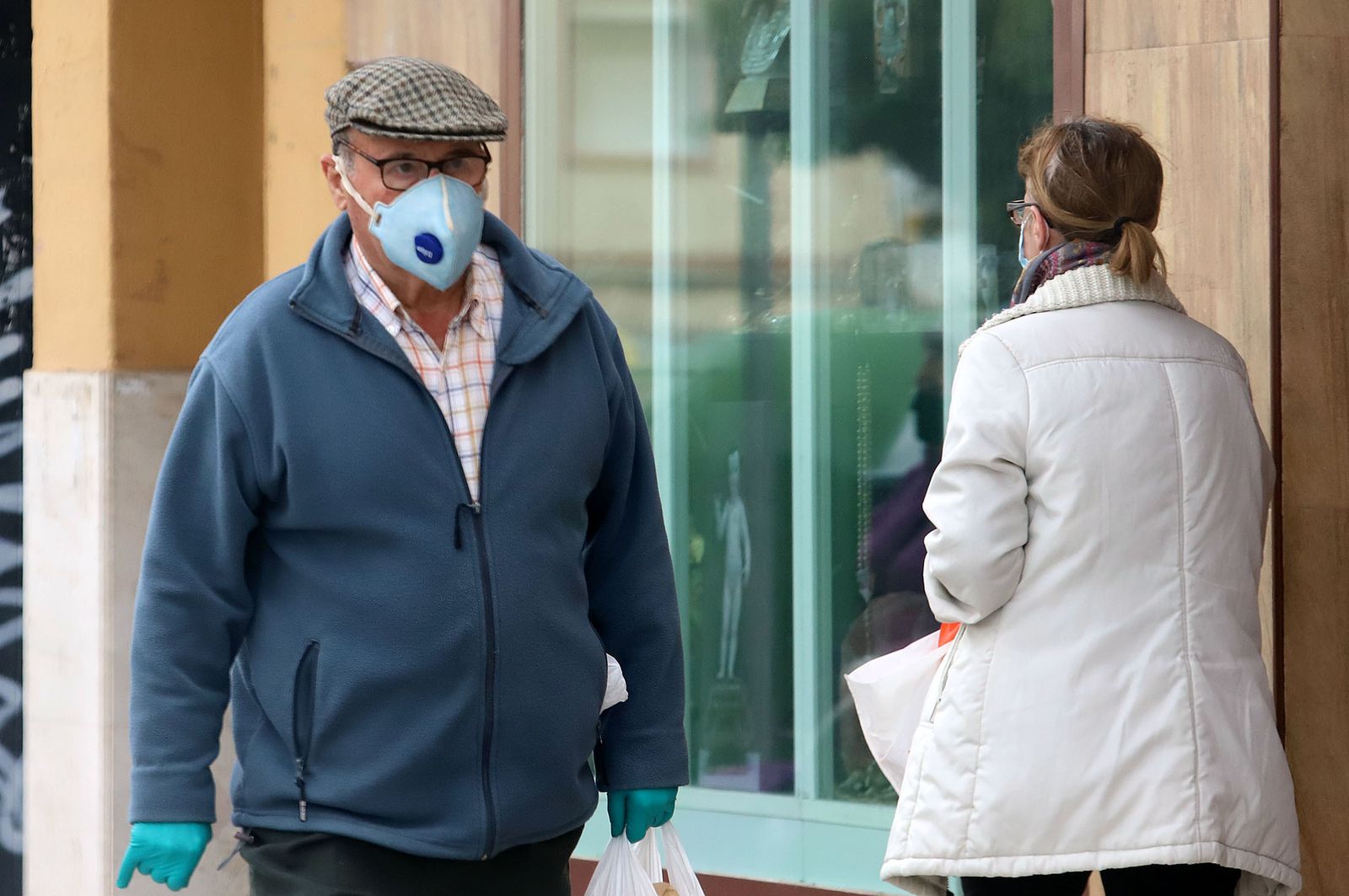 Imágenes del uso de la mascarilla para prevenir el contagio por coronavirus